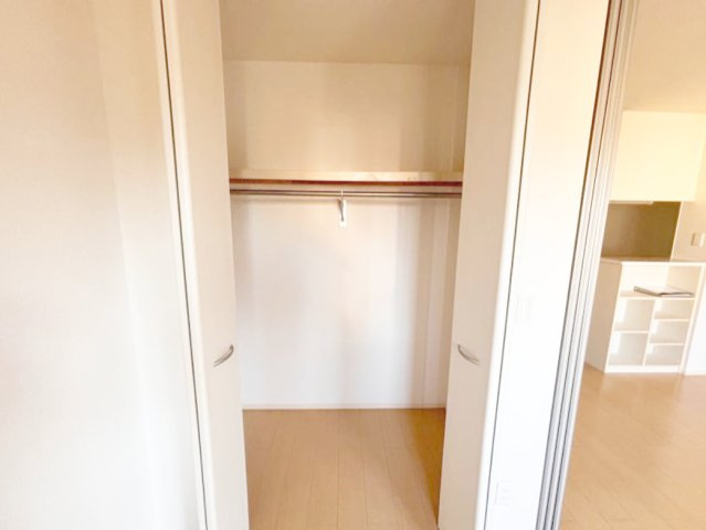 レセンテ紫峰ヶ丘の収納