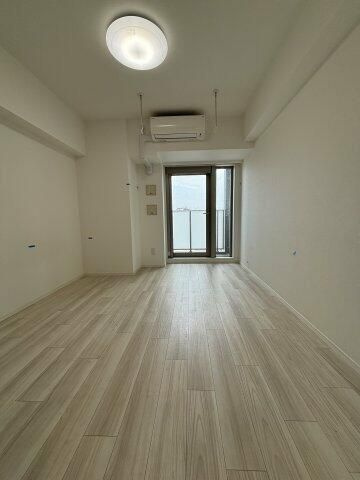 ミリアレジデンス根岸柳通りの居間・リビング