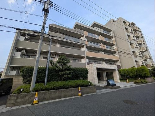 マ・トール上尾ソレイユテラスの外観