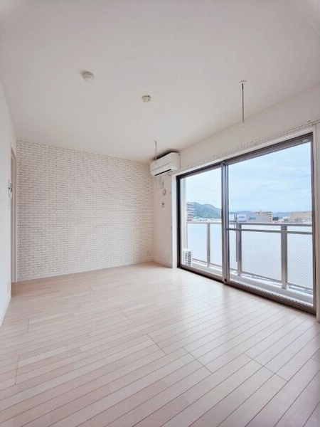 ヴィガラス平町のその他