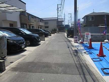 広島市安佐南区東野２丁目の前面道路含む現地写真
