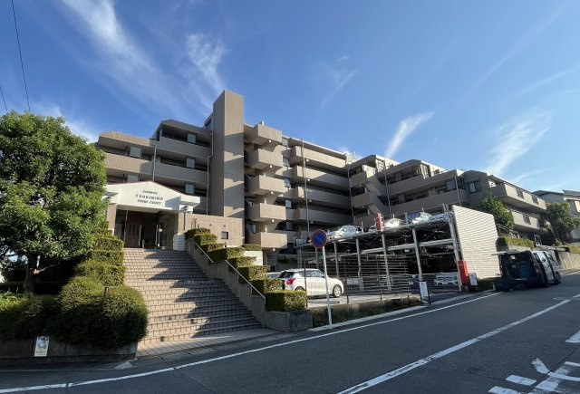 コスモつきみ野プライムコートの外観