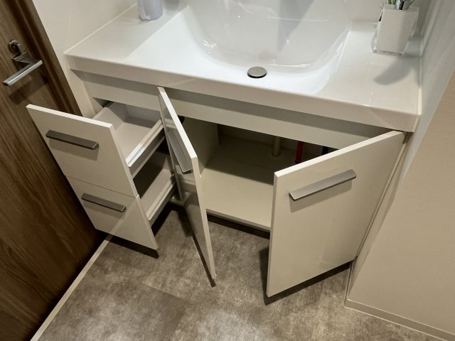 コスモつきみ野プライムコートの収納