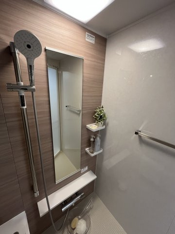 コスモつきみ野プライムコートの浴室