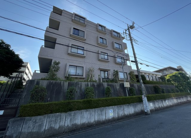 コスモつきみ野プライムコートの外観