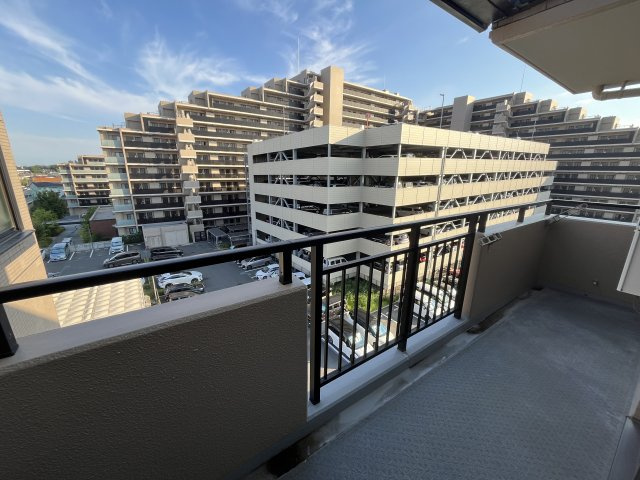 コスモつきみ野プライムコートのバルコニー