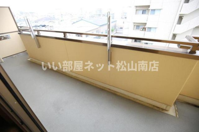 【バルコニー】 | プレジール来住