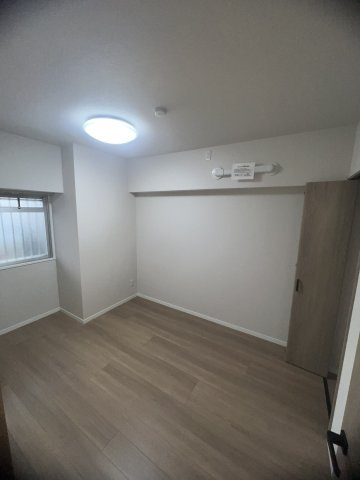 【洋室】サニークレスト橿原神宮前Ⅱ 