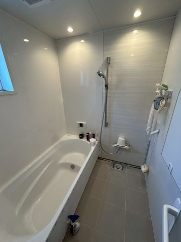 野田市山崎　中古戸建の浴室