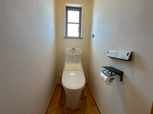 野田市山崎　中古戸建のトイレ