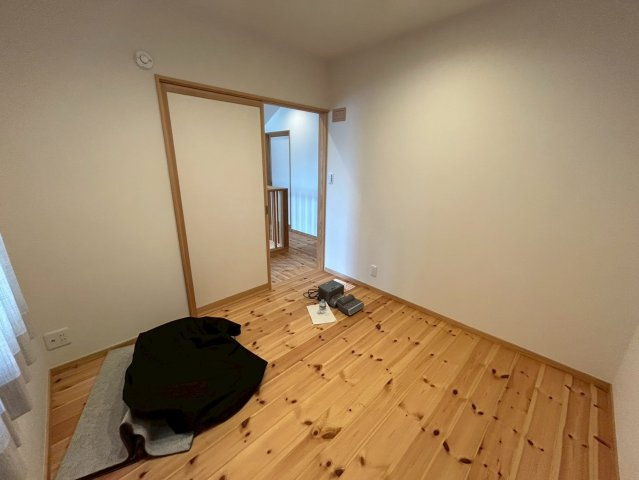 野田市山崎　中古戸建の洋室