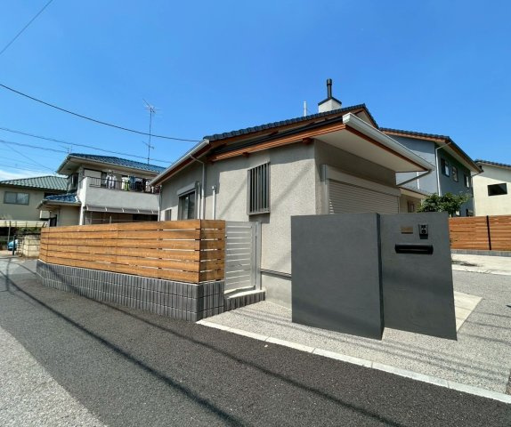 野田市山崎　中古戸建の前面道路含む現地写真