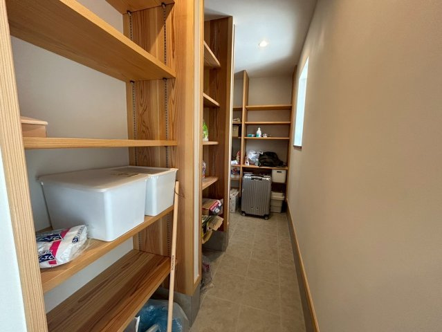 野田市山崎　中古戸建の収納