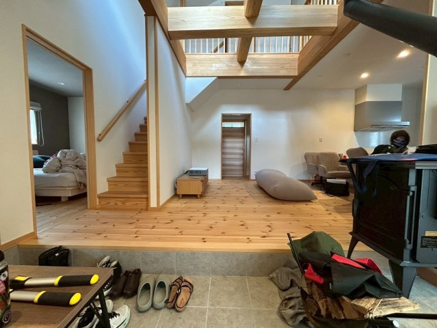 野田市山崎　中古戸建の玄関