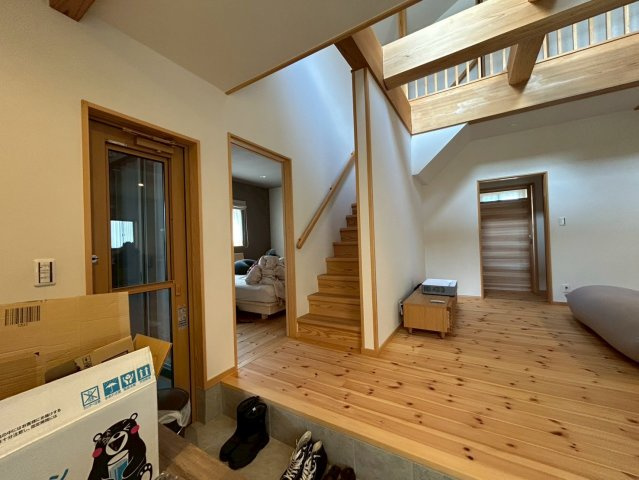 野田市山崎　中古戸建の玄関