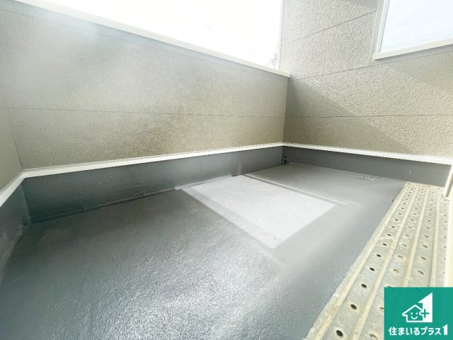 枚方市津田元町　第7期　新築一戸建てのバルコニー|日当たりのよいバルコニー！お部屋が開放的に！