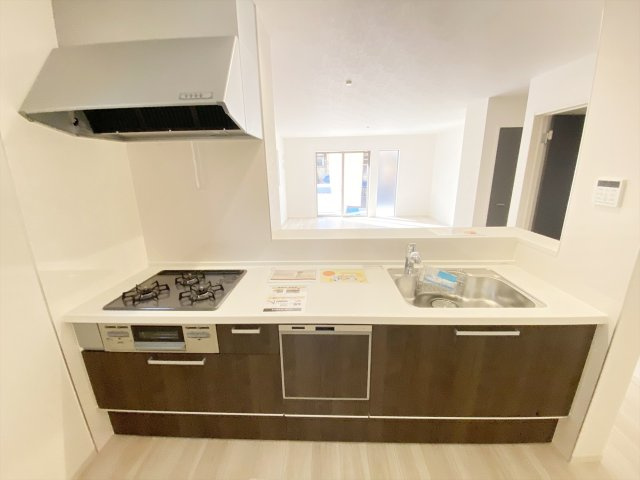 『八王子市新築戸建て』八王子市緑町776-5【仲介手数料無料】　６期のキッチン|～仲介手数料無料☆八王子ひなた不動産～　八王子市緑町　新築戸建て