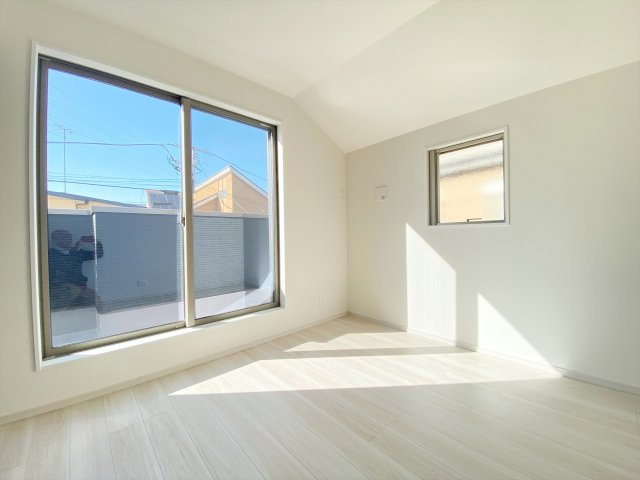 『八王子市新築戸建て』八王子市緑町776-5【仲介手数料無料】　６期の洋室|～仲介手数料無料☆八王子ひなた不動産～　八王子市緑町　新築戸建て