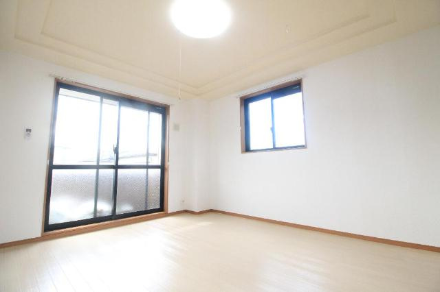 フロー・デリーの内装|室内