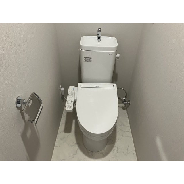 オーパスホームズ川口のトイレ|ゆったりとした空間のトイレです