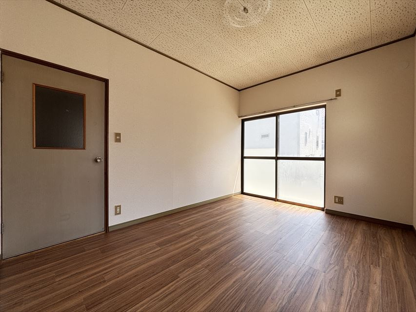 プチメゾンの洋室|個人の部屋や寝室として使える洋室です