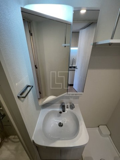 【独立洗面台】 | Quintet NAMBA | レジュールアッシュNAMBA　独立洗面化粧台