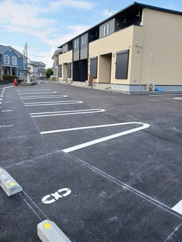 エーデルハイム長浜の駐車場