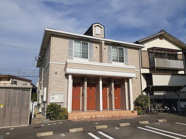 エレガンス山川Ⅱの外観