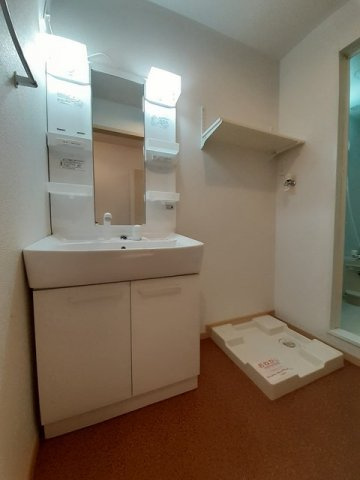 エレガンス山川Ⅱの洗面所