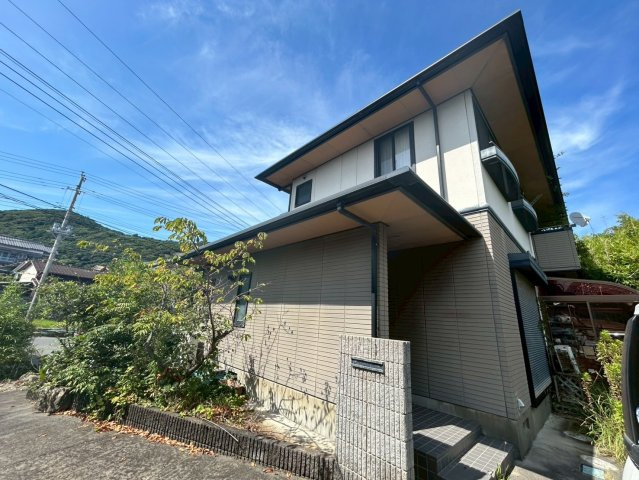 鴨川市江見青木　中古戸建の外観