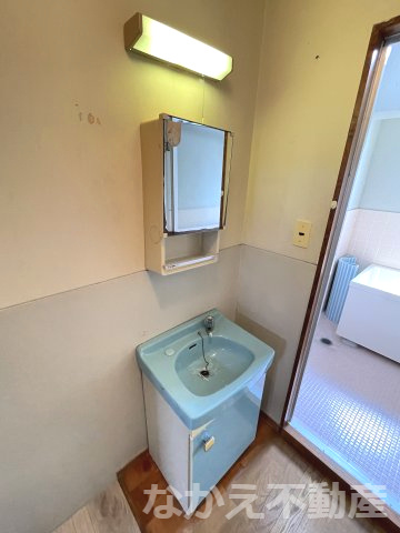 【洗面所】 | 忙しい朝には欠かせない洗面所です