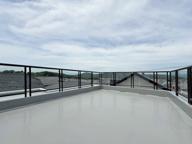 青葉区南吉成1丁目　積水ハウス施工バルコニー付き住宅のバルコニー