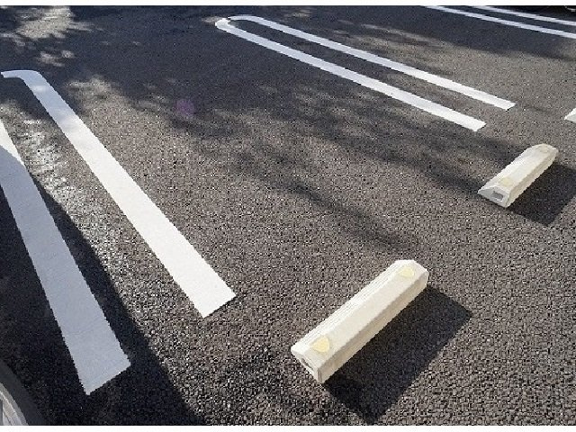 グランモンターニュの駐車場