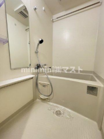 ファステート大正駅前トロフィの浴室|別部屋参考写真