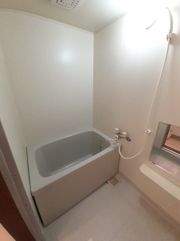 フロールパティオの浴室|きれいなお風呂です♪