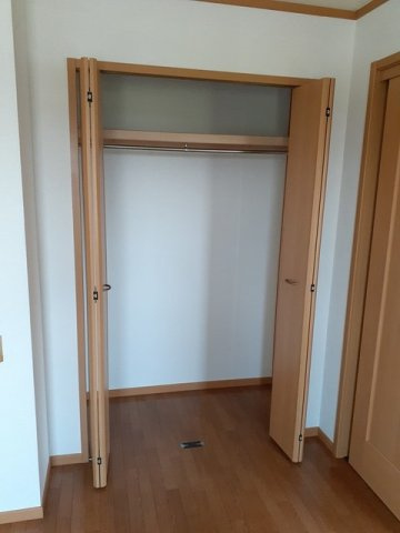 ローレル・オリンピアの収納