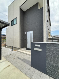 【玄関】 | 太田市藪塚町売戸建住宅