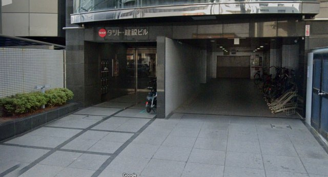 タツト建設ビルのエントランス|タツト・建設ビル　エントランス