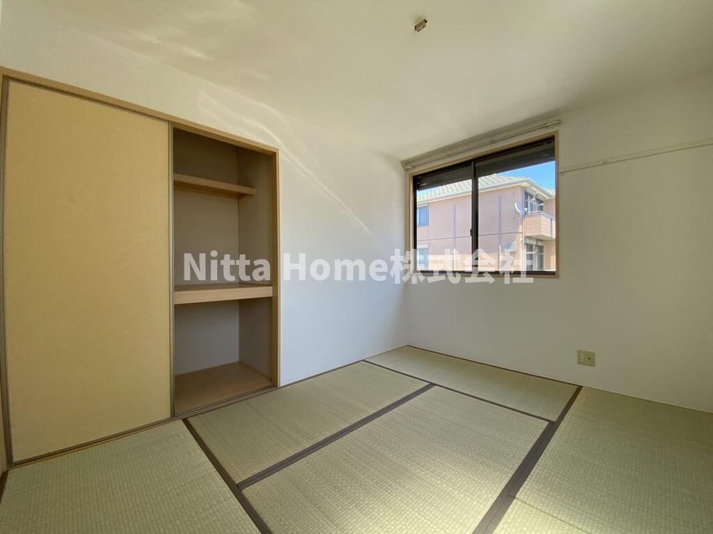 ディアコートDの和室|キレイな畳の和室です(^^♪