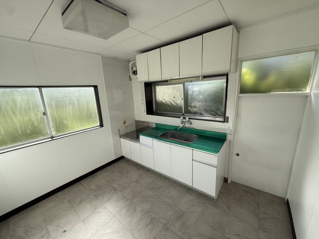 白河市合戦坂戸建のキッチン