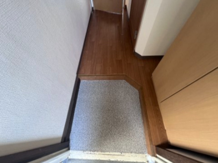 多聞台パークシャトーの玄関