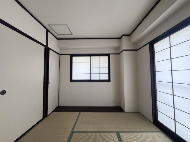 多聞台パークシャトーの和室