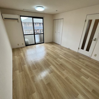 【居間・リビング】 | サンシャイン翼