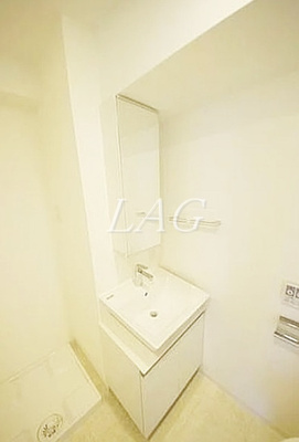 【洗面所】 | プレセダンヒルズ西川口 | 洗面台です。