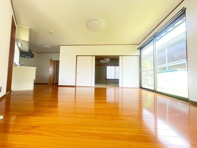 大網富田の居間・リビング