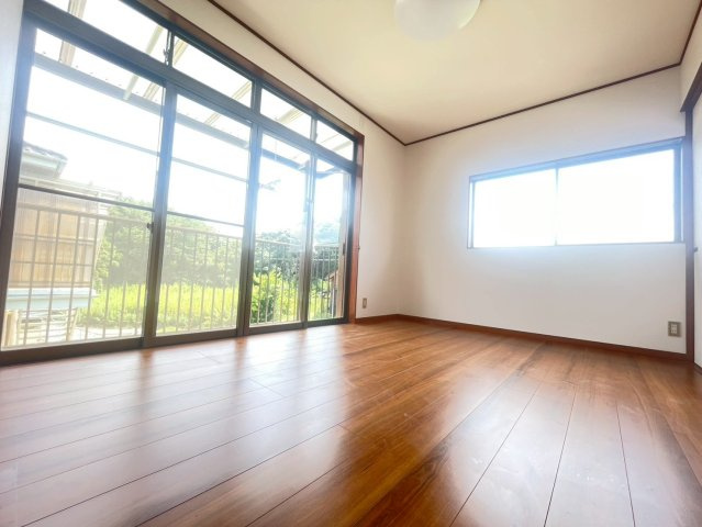 大網富田の洋室