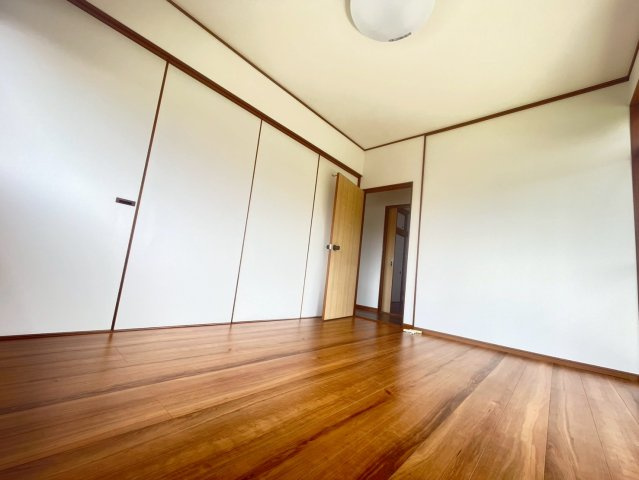 大網富田の洋室