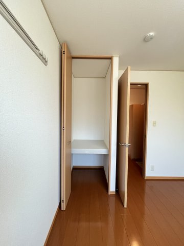 リビングタウン弓ヶ浜B棟の収納