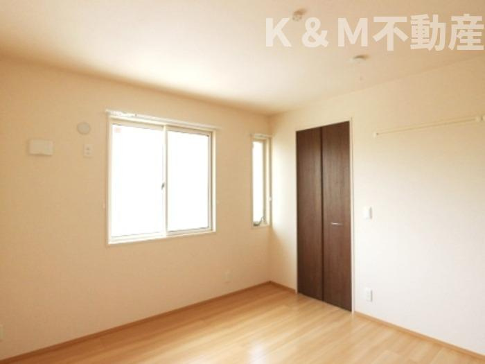 コンフォールコートⅡの寝室|使い勝手のいい寝室です