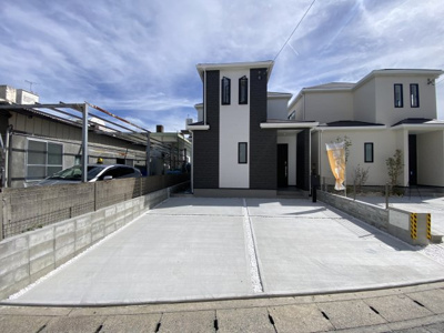 【外観】 | 与那原町与那原（全3棟）ラストC号棟 | C号棟　並列駐車3台可♪